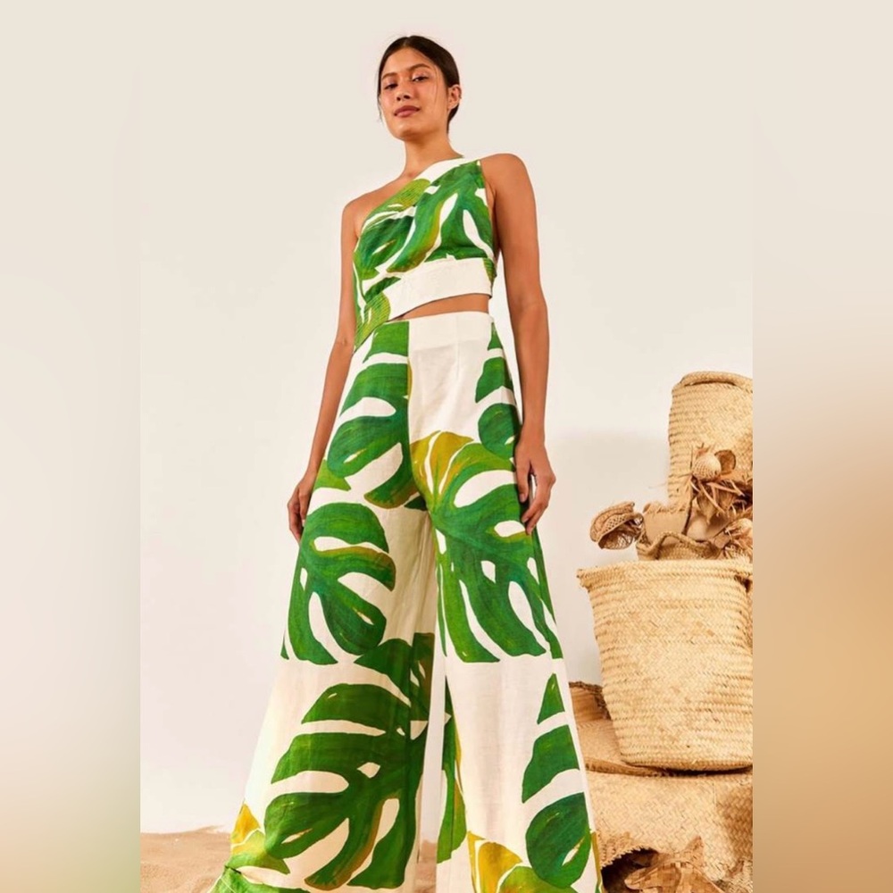 FARM Rio One-Shoulder Tropical Leaf Jumpsuit in Green and Cream - Picture 5 of 8